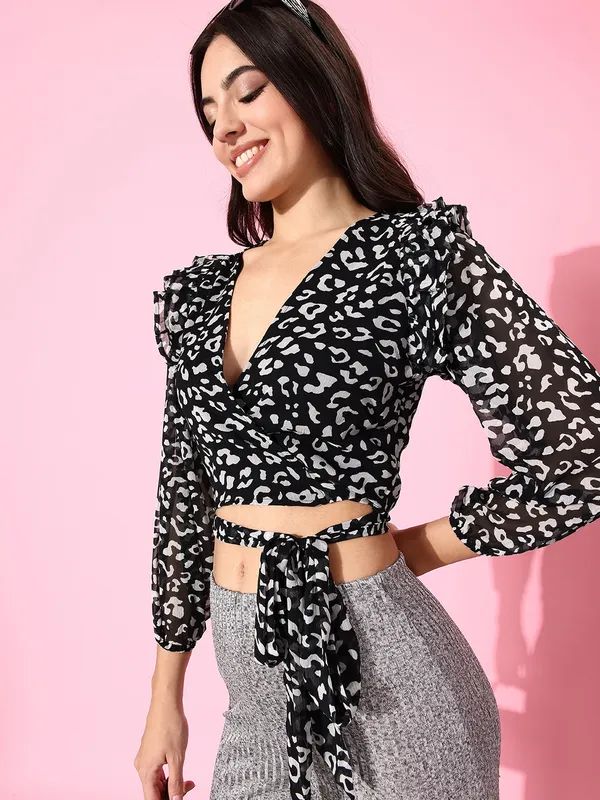 Black_&_Grey_Chiffon_Casual_Printed_V-Neck_Regular_Fit_Top_For_Women