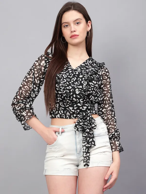 Printed_White_&_Black_V-Neck_Regular_Fit_Top___For_Women.(Chiffon)