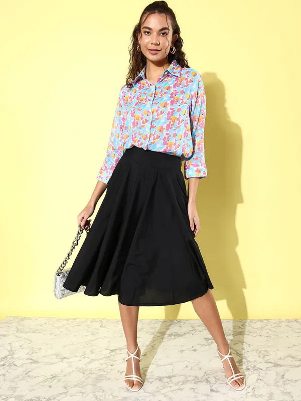 Blue_Chiffon_3/4th_Sleeve_Self_Design_Regular_Fit_Long_Shirt_For_Women