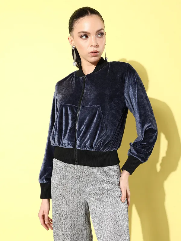Grey_Velvet_Full_Sleeve_Solid_Casual_Jacket_For_Women