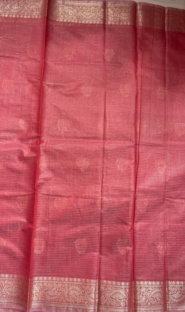 Humairah_Presents_Pink_Cotton_Masrise_Floral_Zari_Booti_with_Self_Zari_Border_and_Pink_Blouse_Banarasi_Saree