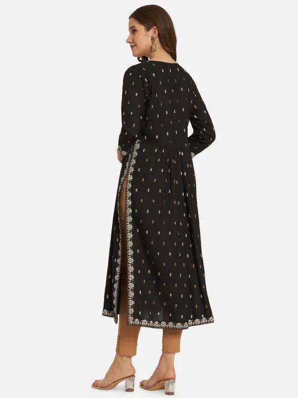 Black_Printed_Anarkali_Kurta_For_Women
