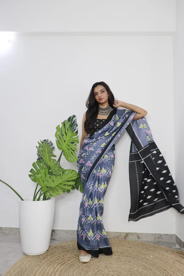 Ikkat_Print_Pure_Soft_Cotton_saree_With_Blouse_Piece
