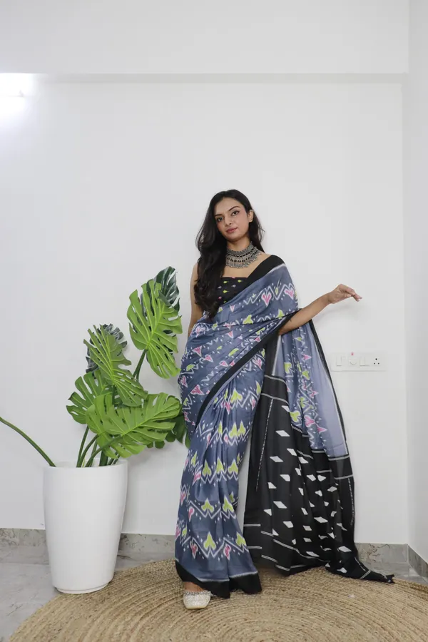 Ikkat_Print_Pure_Soft_Cotton_saree_With_Blouse_Piece