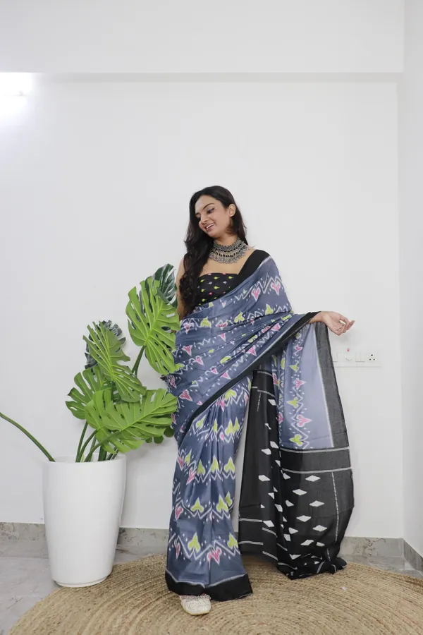 Ikkat_Print_Pure_Soft_Cotton_saree_With_Blouse_Piece
