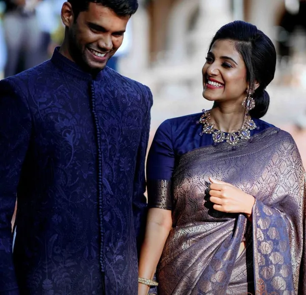 Blue_Woven_Kanjivaram_Silk_Saree_with_Saree_Cover