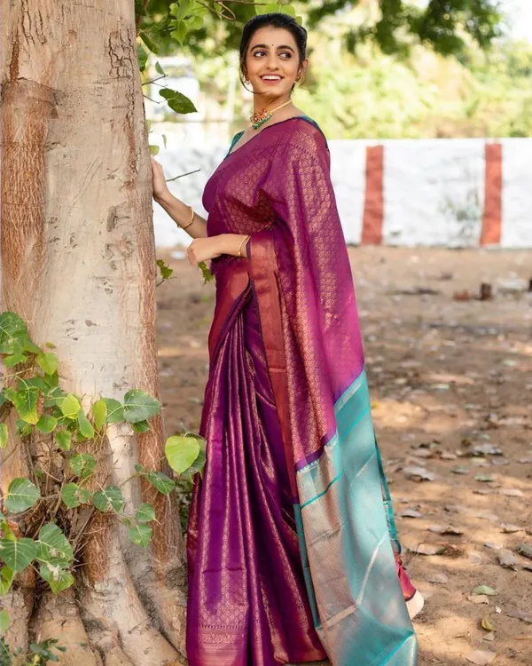 Purple_Woven_Kanjivaram_Silk_Saree_with_Saree_Cover