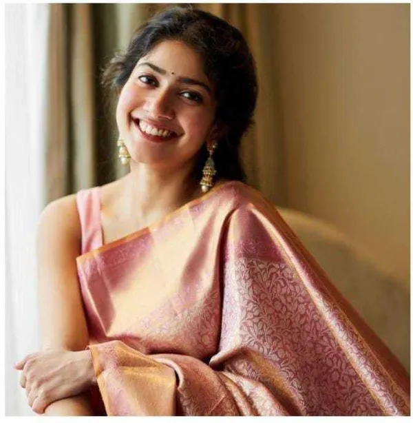 Cream_Woven_Kanjivaram_Silk_Saree_with_Saree_Cover