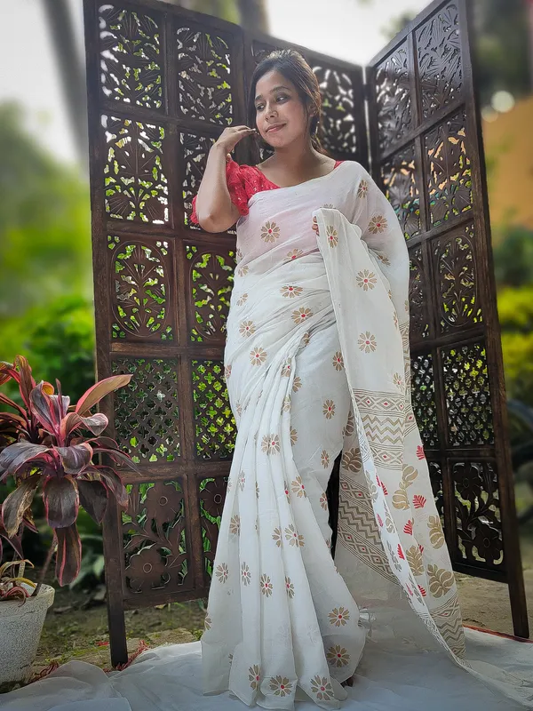 White_Printed_Handloom_Pure_Cotton_Saree