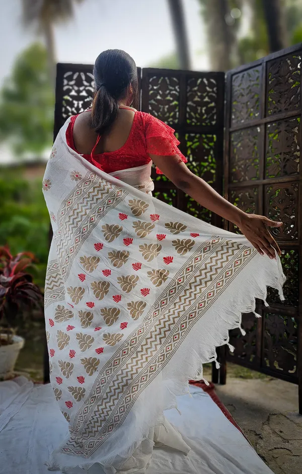 White_Printed_Handloom_Pure_Cotton_Saree