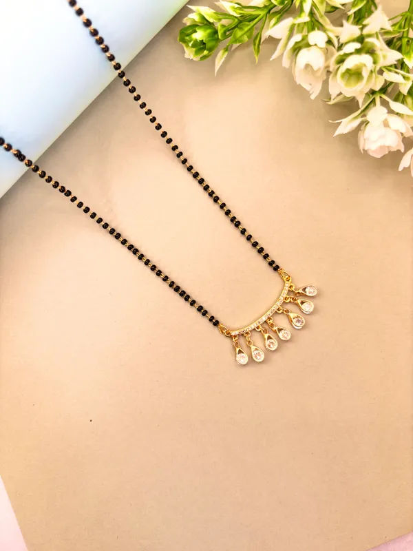 Adhya_Drop_Hanging_Mangalsutra
