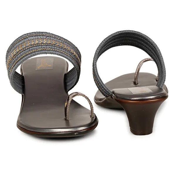Grey_Trendy_Casual_Ethnic_Angutha_Heels_(Grey)
