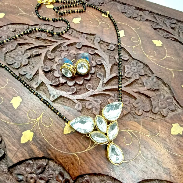 18_Inch_Allure_Fusion_Kundan_Mangalsutra_For_Women