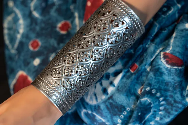 Antique_Silver_Brass_Bangle