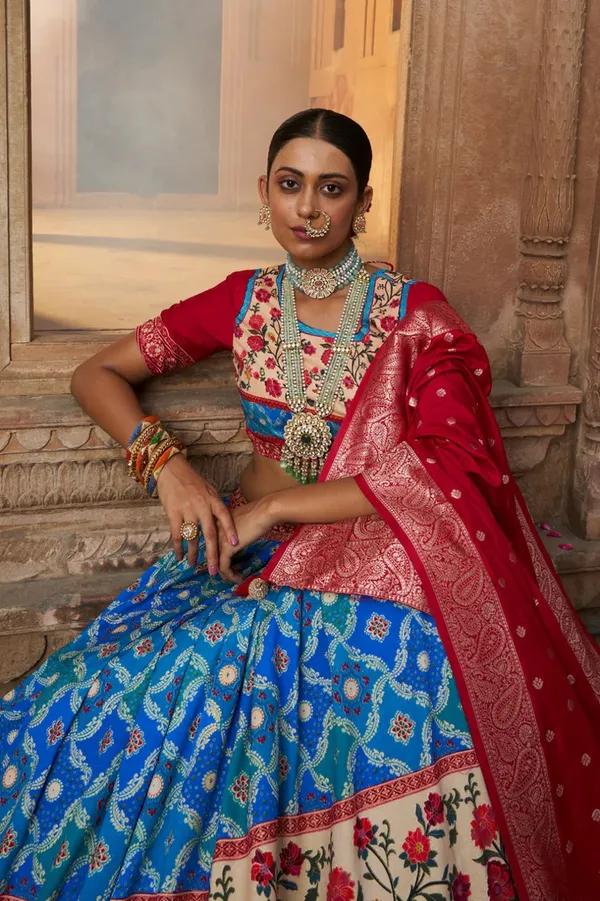 Firoji_Premium_&_Elegant_Dola_Silk_Lehenga_Choli_For_Women