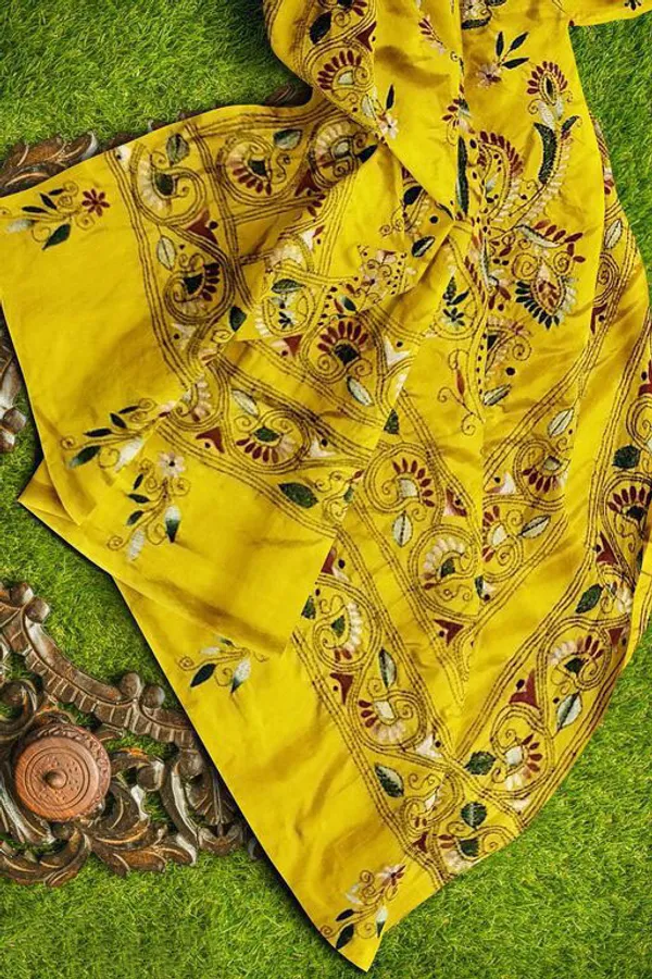 Yellow_Art_Silk_Kantha_Saree_With_Blouse_Piece