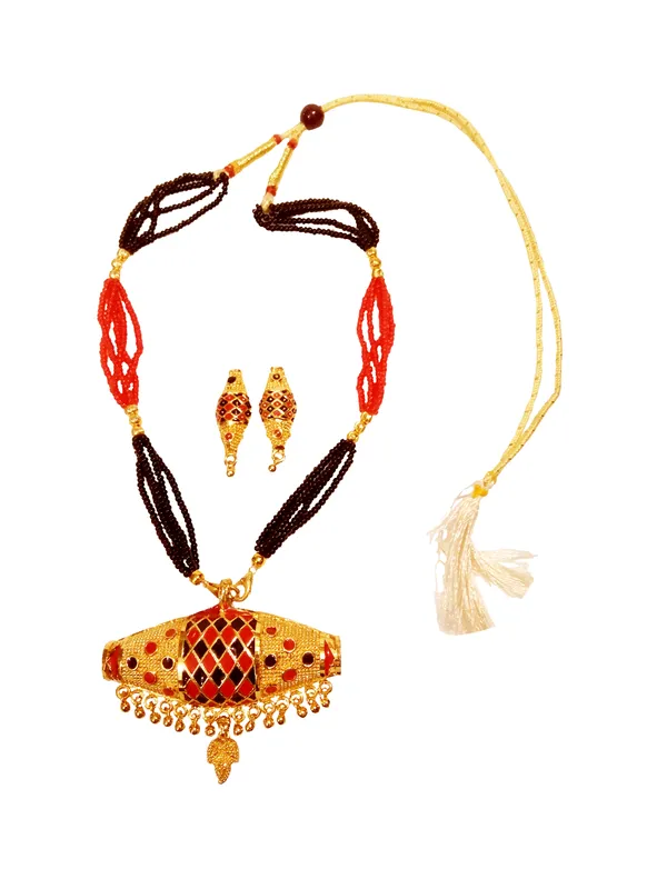 Assamese_Traditional_Red_Black_Dhulbiri_Tassel_Jewellery_Set