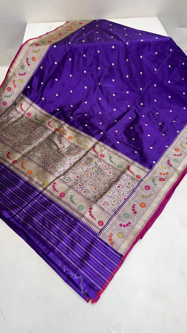 Humairah_Pure_Handwoven_Navy_Blue_Katan_Silk_Sona_Rupa_Kadhwa_Chunri_Booti_and_Kadhwa_Floral_Mina_Zari_Border_and_Pallu_with_Golden_Stripe_Navy_Blue_Blouse