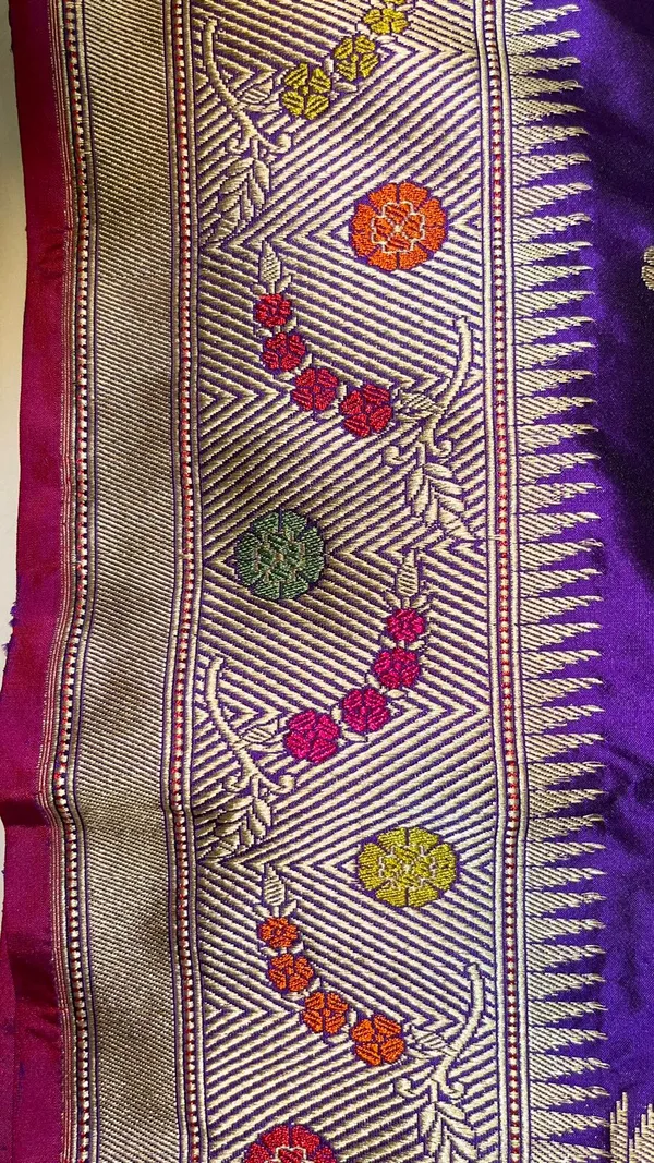 Humairah_Pure_Handwoven_Navy_Blue_Katan_Silk_Sona_Rupa_Kadhwa_Chunri_Booti_and_Kadhwa_Floral_Mina_Zari_Border_and_Pallu_with_Golden_Stripe_Navy_Blue_Blouse