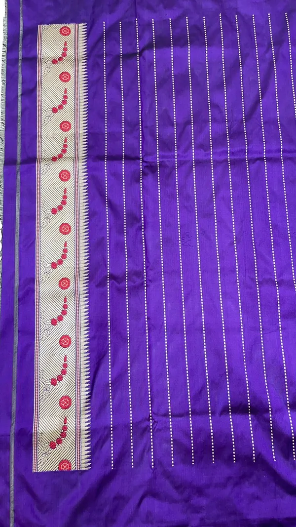 Humairah_Pure_Handwoven_Navy_Blue_Katan_Silk_Sona_Rupa_Kadhwa_Chunri_Booti_and_Kadhwa_Floral_Mina_Zari_Border_and_Pallu_with_Golden_Stripe_Navy_Blue_Blouse