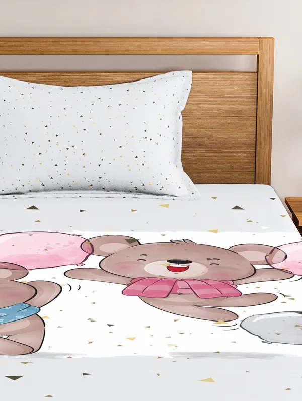 Luxury_Cube_Teddy_Bear_Prints_Glace_Cotton_Single_Bedsheet_for_Kids_with_1_Pillow_Cover,_144_TC,_Bedsheet_Size_60X90_Pillow_Cover_Size_20X30