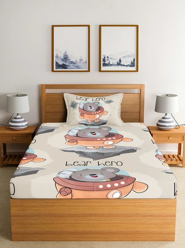 Luxury_Cube_Cartoon_Prints_Glace_Cotton_Single_Bedsheet_for_Kids_with_1_Pillow_Cover,_144_TC,_Bedsheet_Size_60X90_Pillow_Cover_Size_20X30