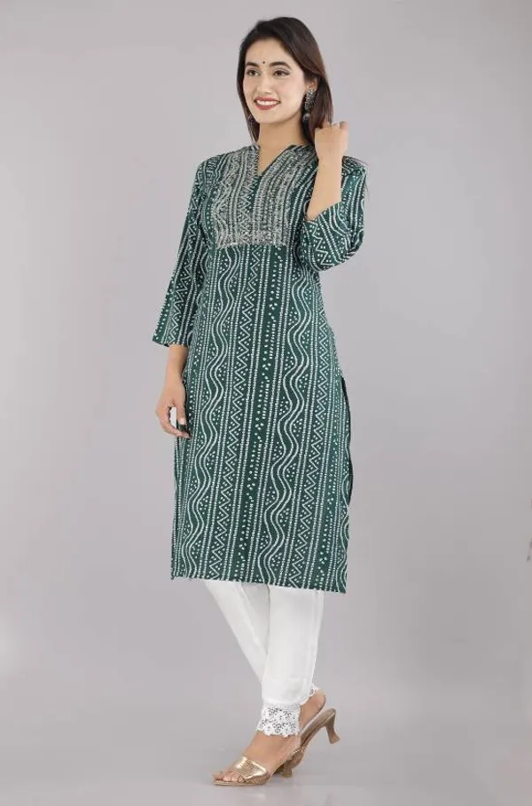 Green_Rayon_Bhandej_Print_Regular_Wear_Kurti_Set