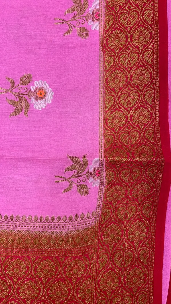 Humairah_Pure_Handwoven_Pink_Muga_Silk_Zari_Mina_Floral_Booti_Contrast_Red_Anchal_Copper_Zari_Border_Banarasi_Saree_with_Red_Blouse_Piece