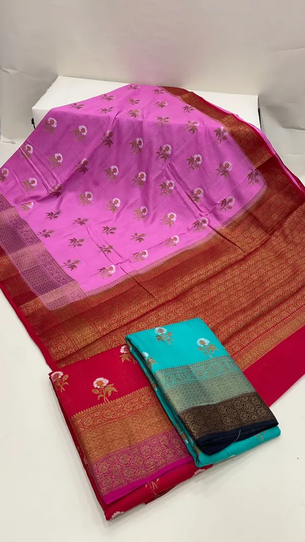Humairah_Pure_Handwoven_Pink_Muga_Silk_Zari_Mina_Floral_Booti_Contrast_Red_Anchal_Copper_Zari_Border_Banarasi_Saree_with_Red_Blouse_Piece