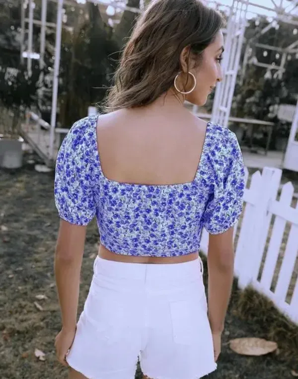 Blue_Puff_Sleeve_Crop_Top