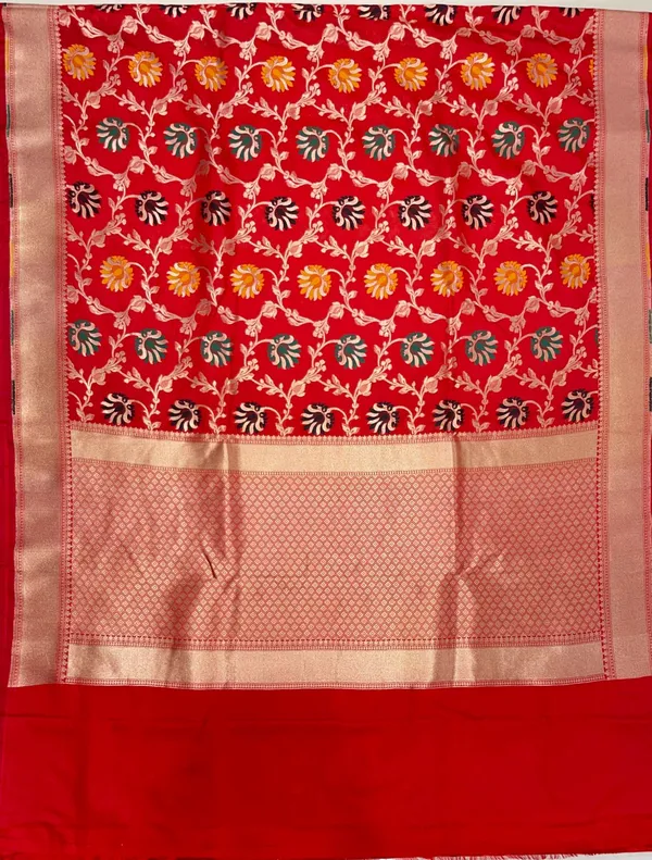 Humairah_Presents_Red_Katan_Silk_Floral_Mina_Zari_Jaal_Boota_with_Banarasi_Zari_Border_and_Red_Blouse