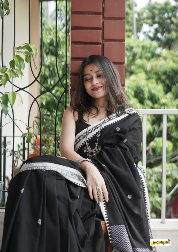 Black_Soft_Cotton_Silk_Party_Wear_Saree_With_Blouse_Piece_For_Women