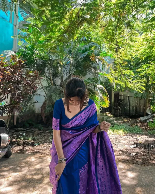 Blue_Soft_Banarasi_Silk_Saree_With_Blouse_Piece_For_Women