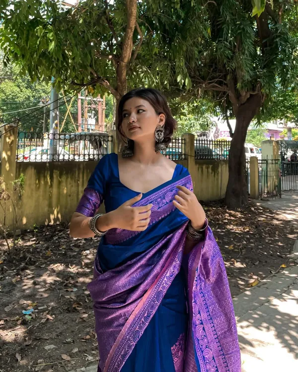 Blue_Soft_Banarasi_Silk_Saree_With_Blouse_Piece_For_Women