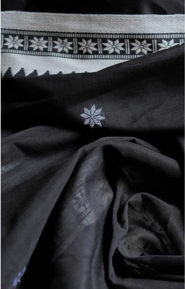 Women's_Kanjivaram_Banarasi_Soft_Cotton_Silk_Zari_Woven_Saree_With_Blouse_Piece_With_Blouse_Piece