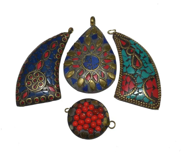 Multicolor_Glass_And_Plastic_Premium_Metal_Pendants_For_Jewellery_Making