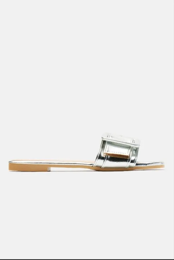 Silver_Flat_Square_Toe_Sandals_For_Women