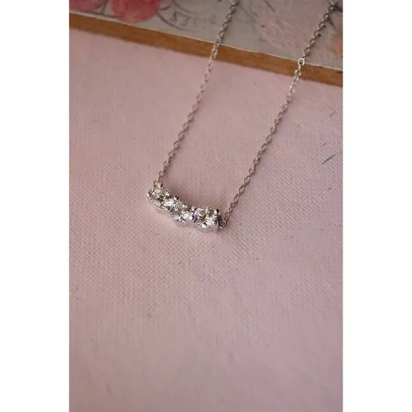 Beautiful_Silver_Plated_Stylish_Chain_Necklace_For_Womens