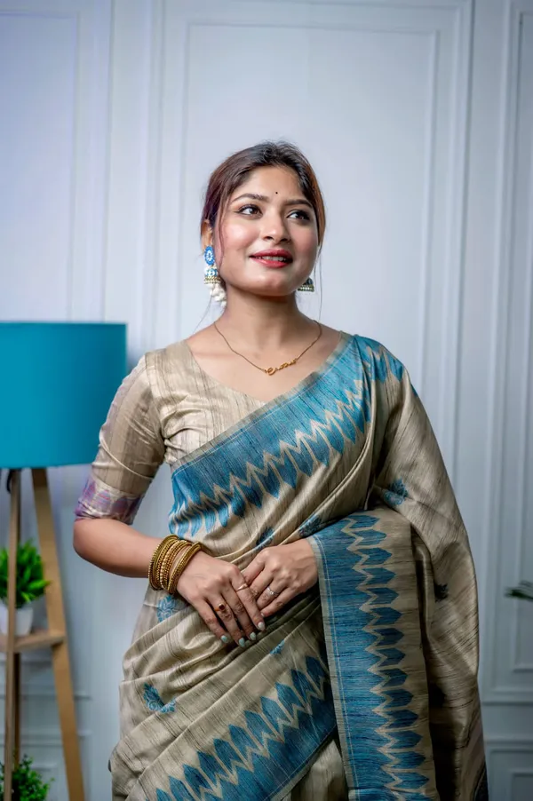 Beige_&_Firoji_Tussar_Silk_Woven_Trendy_Saree