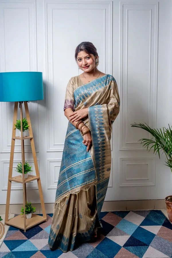 Beige_&_Firoji_Tussar_Silk_Woven_Trendy_Saree