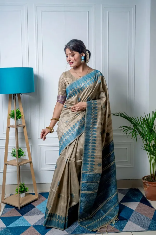 Beige_&_Firoji_Tussar_Silk_Woven_Trendy_Saree