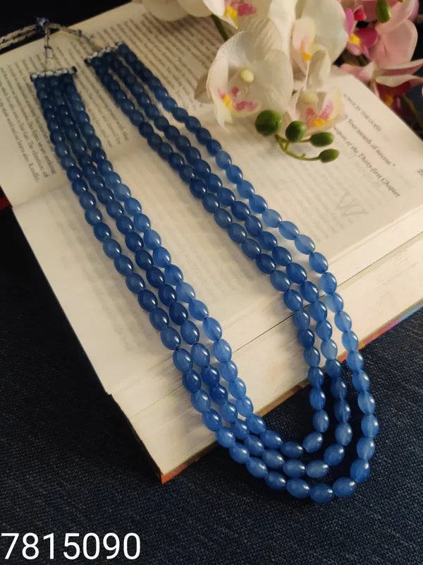 Blue beaded choker hot sale