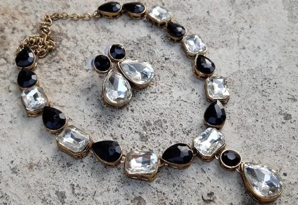 Black_Alloy_Copper_Jewellery_Set_For_Women