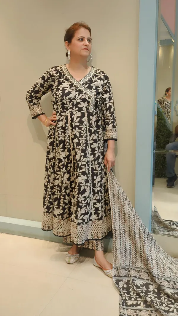 Black_Cotton_Anarkali_For_Women