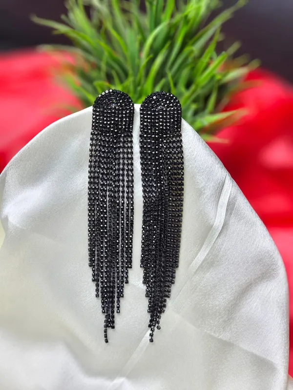 Antique_Earrings_For_Women_|_Black