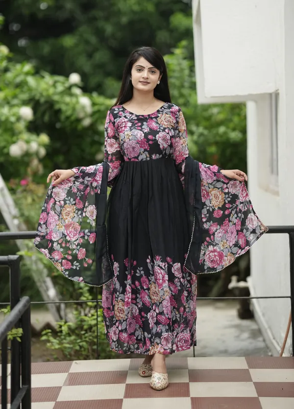Black_Casual_Georgette_Maxi_Full_Length_Ethnic_Wear_For_Women