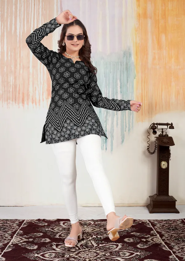 Black_Floral_Bandhani_Printed_Short_Kurtis
