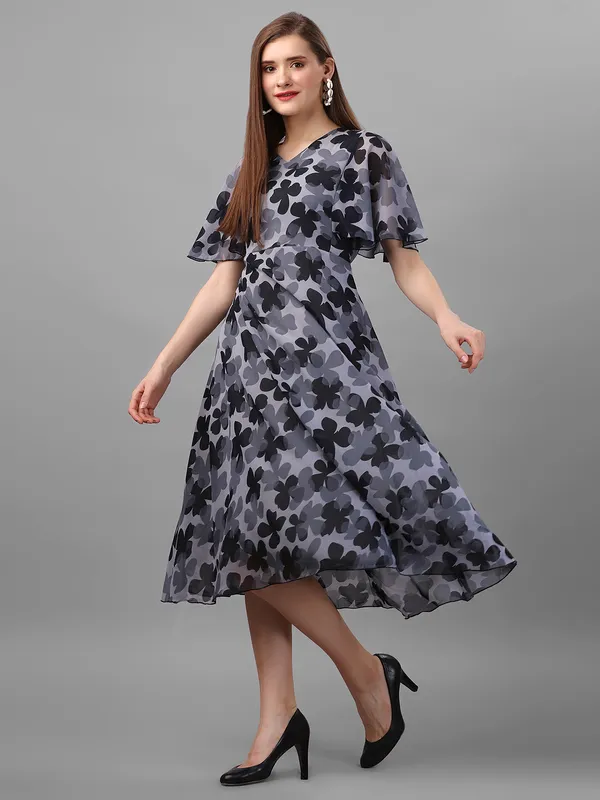 Black_&_Grey_Floral_Georgette_Maxi_Dress