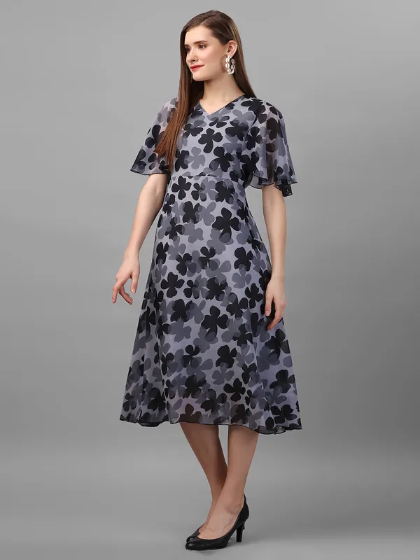 Black_&_Grey_Floral_Georgette_Maxi_Dress