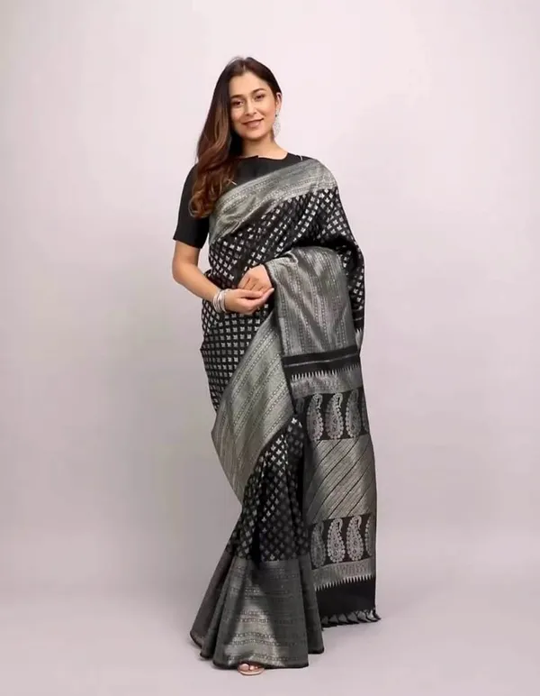 Black_Cotton_Silk_Saree_With_Blouse_Piece_For_Women
